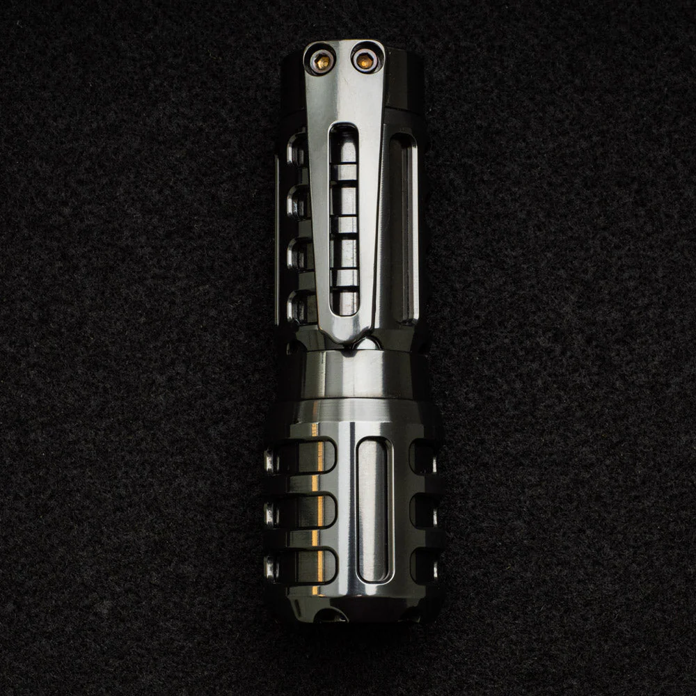 The Wreck-It Saber Edition Flashlight - Image 3